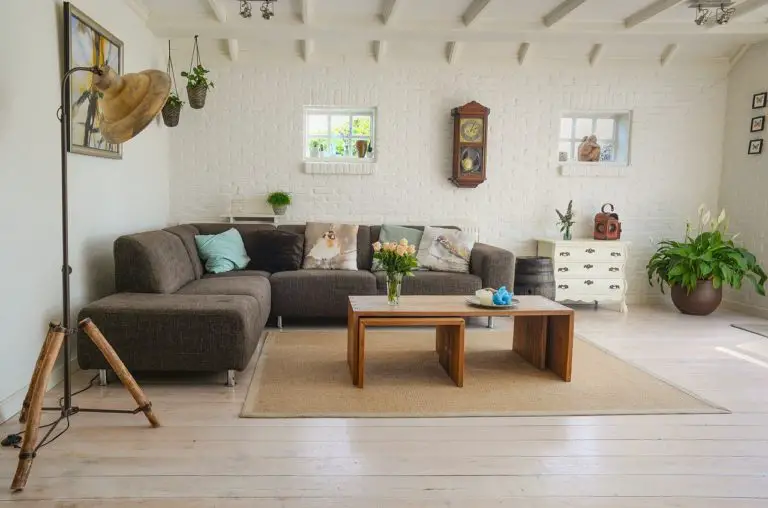 25 Practical Living Room Decor Tips