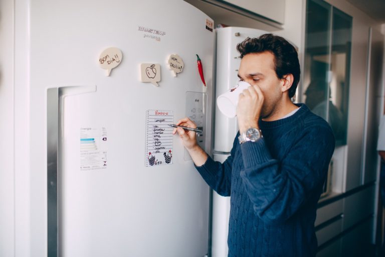 How Many Wattage Does a Refrigerator Use? Tips to Make Your Refrigerator More Energy Efficient