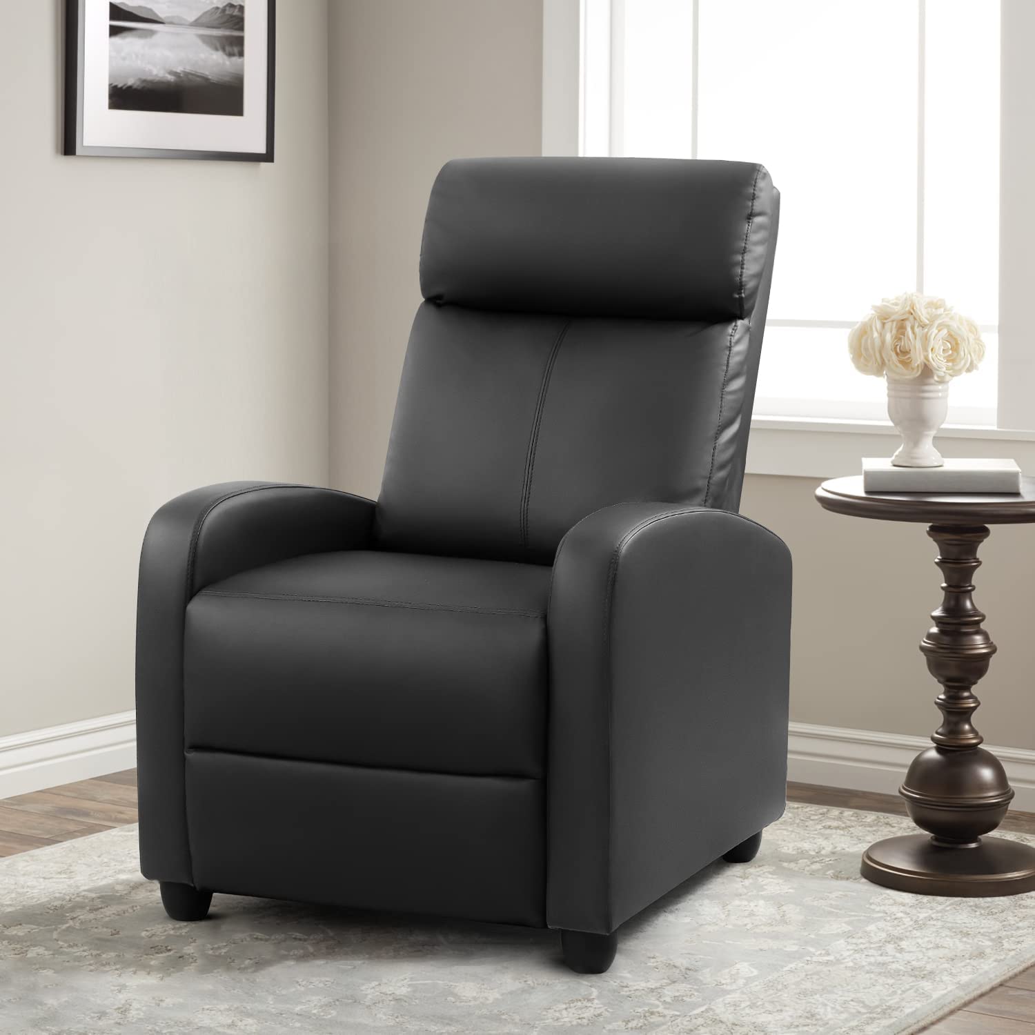 7 Best Living Room Chairs for Back Pain Sufferers (Reviewed & Ranked