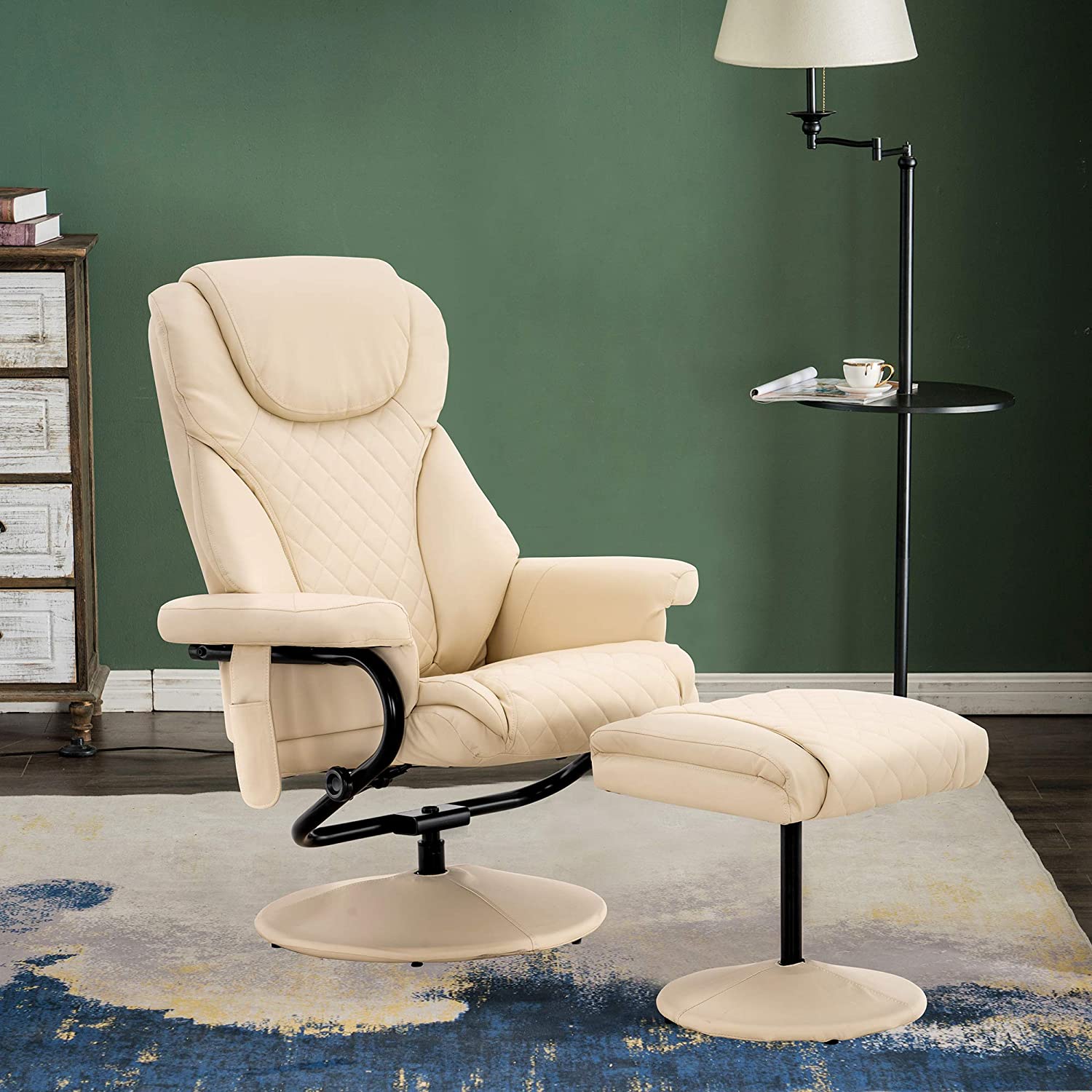7 Best Living Room Chairs for Back Pain Sufferers (Reviewed & Ranked
