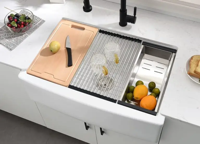Why Apron Front Sinks are Stealing the Spotlight in Modern Kitchens