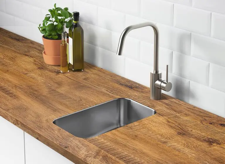 11 Farmhouse Countertop Ideas That Are Not Just for Grandmas