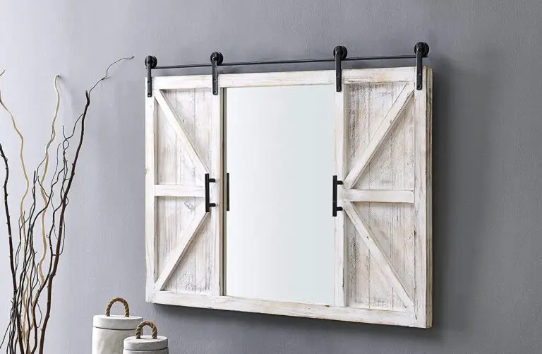 11 Farmhouse Mirror Ideas to Reflect the Authenticity of Your Country Charm