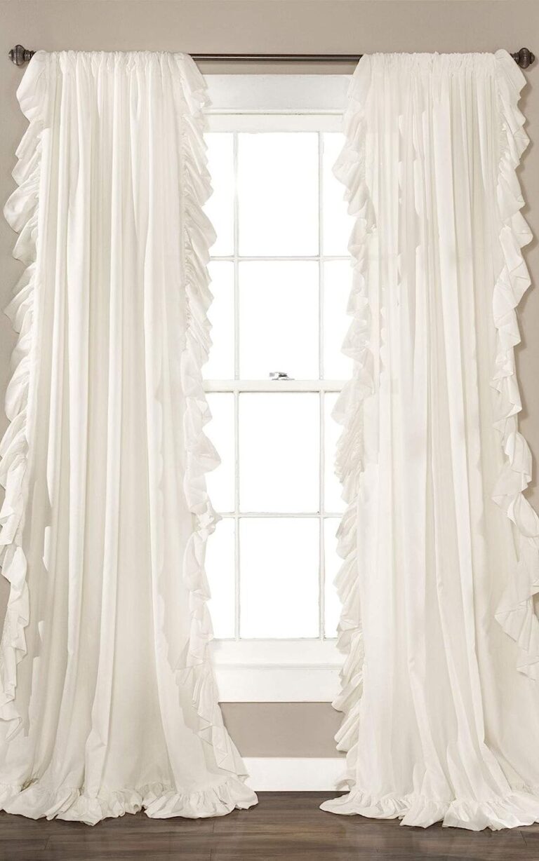 9 Modern Farmhouse Curtain Ideas to Drape Your Home in Luxury