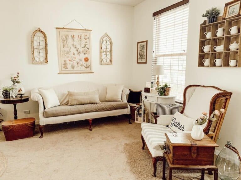 Country Living Room Design with a Vintage Flair