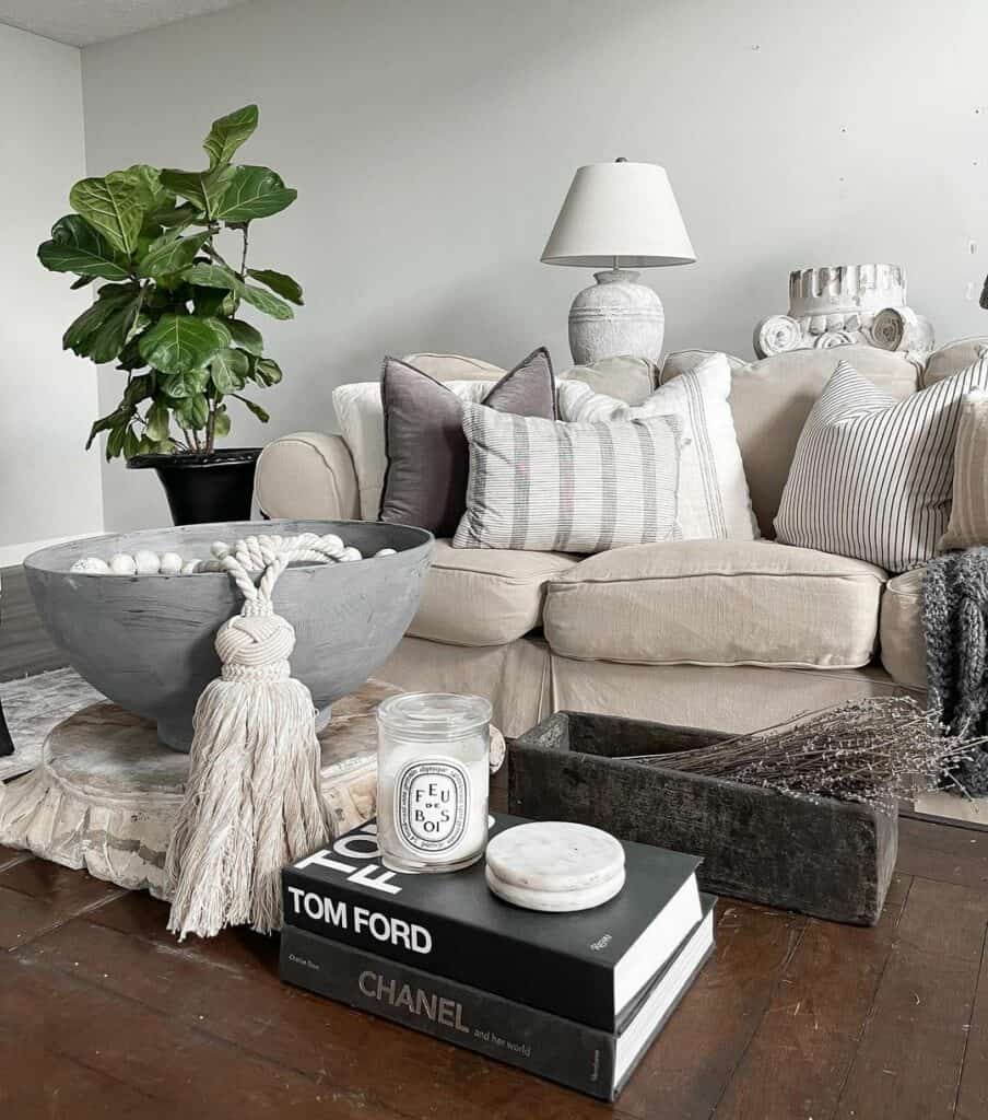 Embracing Neutrality: Gray Living Room with Subdued Elegance