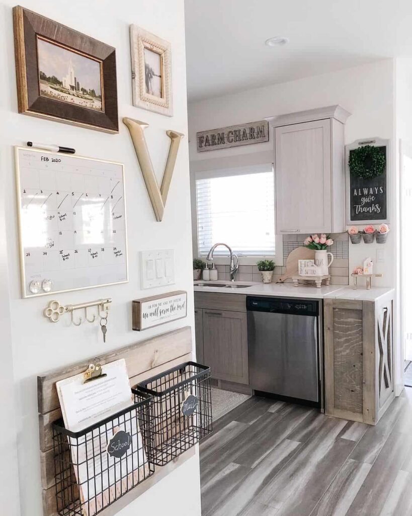 Kitchen Charm with Farmhouse Wall Decor 