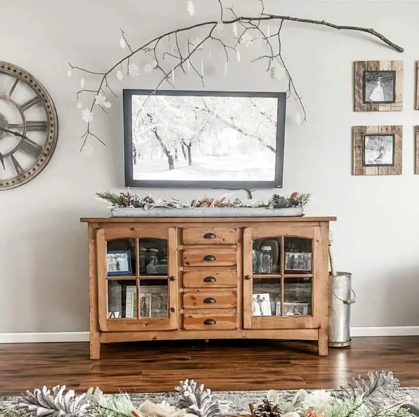Rustic Elegance A Mesmerizing TV Feature Wall