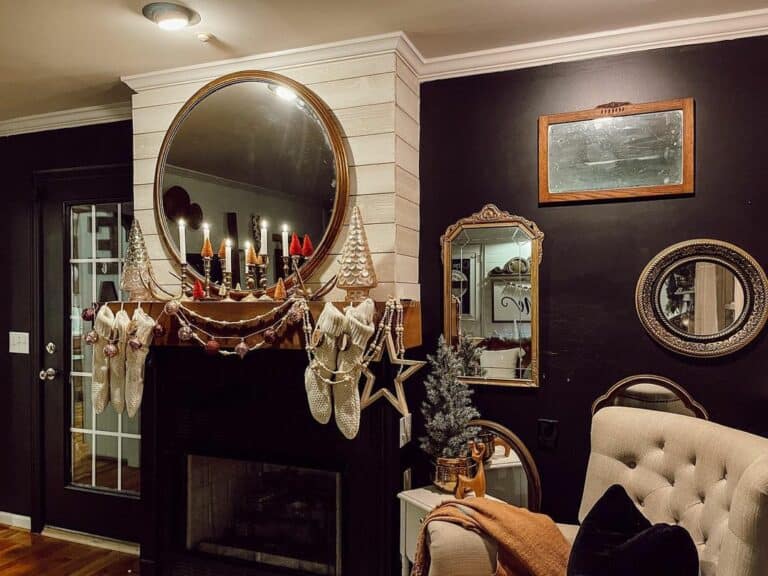 Striking Contrast in a Modern Farmhouse Living Room