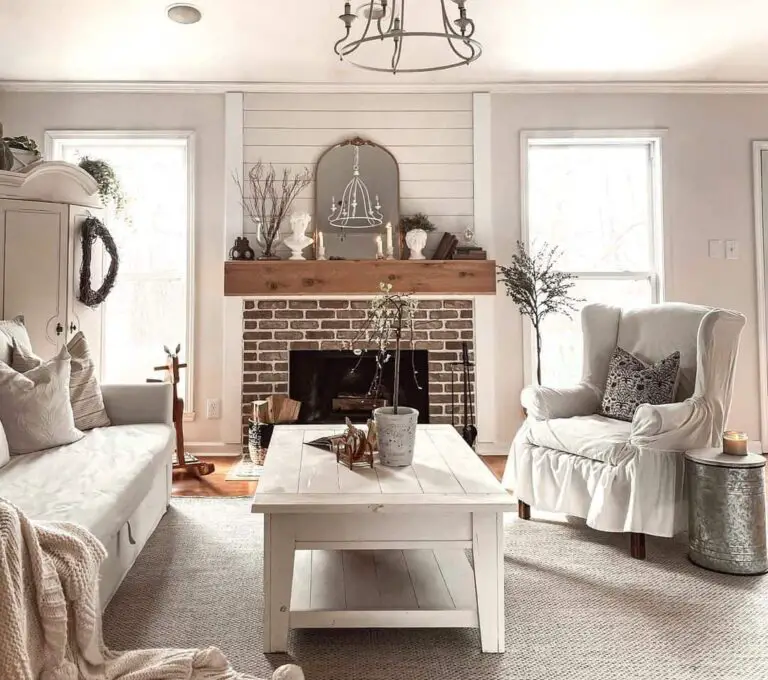 7+ Alluring Farmhouse Living Room Themes to Match Any Décor