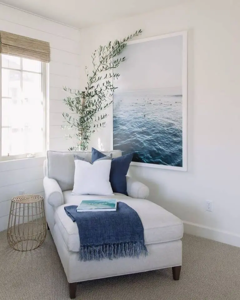 Coastal Living Bliss with Beachy Blue Hues