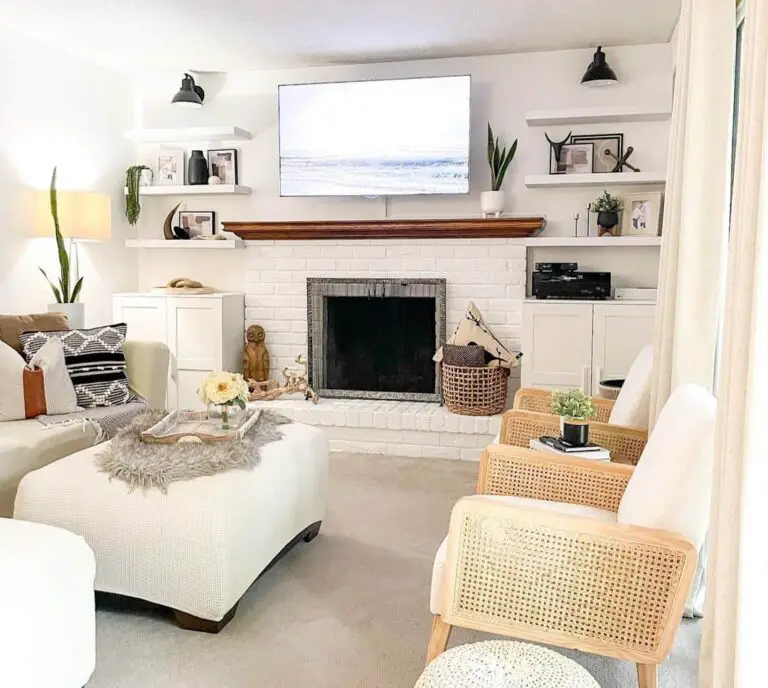 7+ Sleek Modern White Farmhouse Living Room Ideas