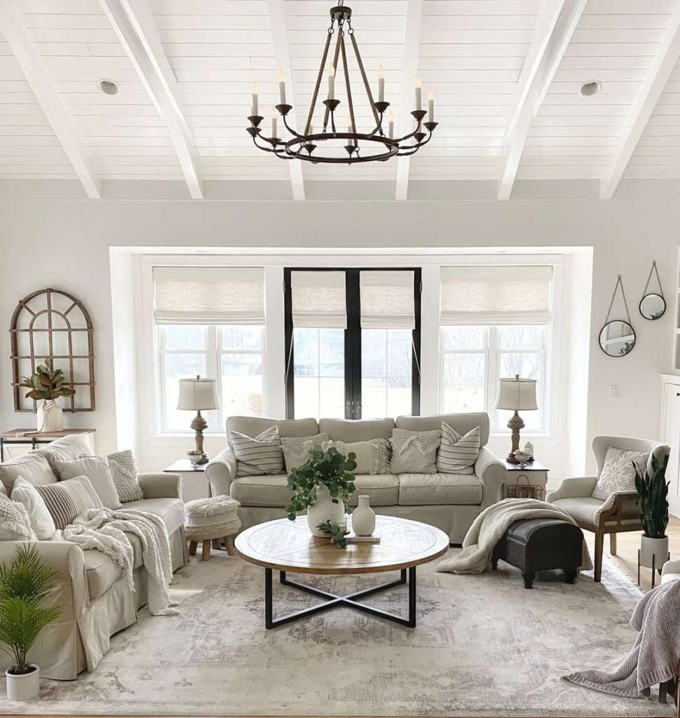 7+ Bold Lighting Ideas to Illuminate Your Farmhouse Living Room with ...