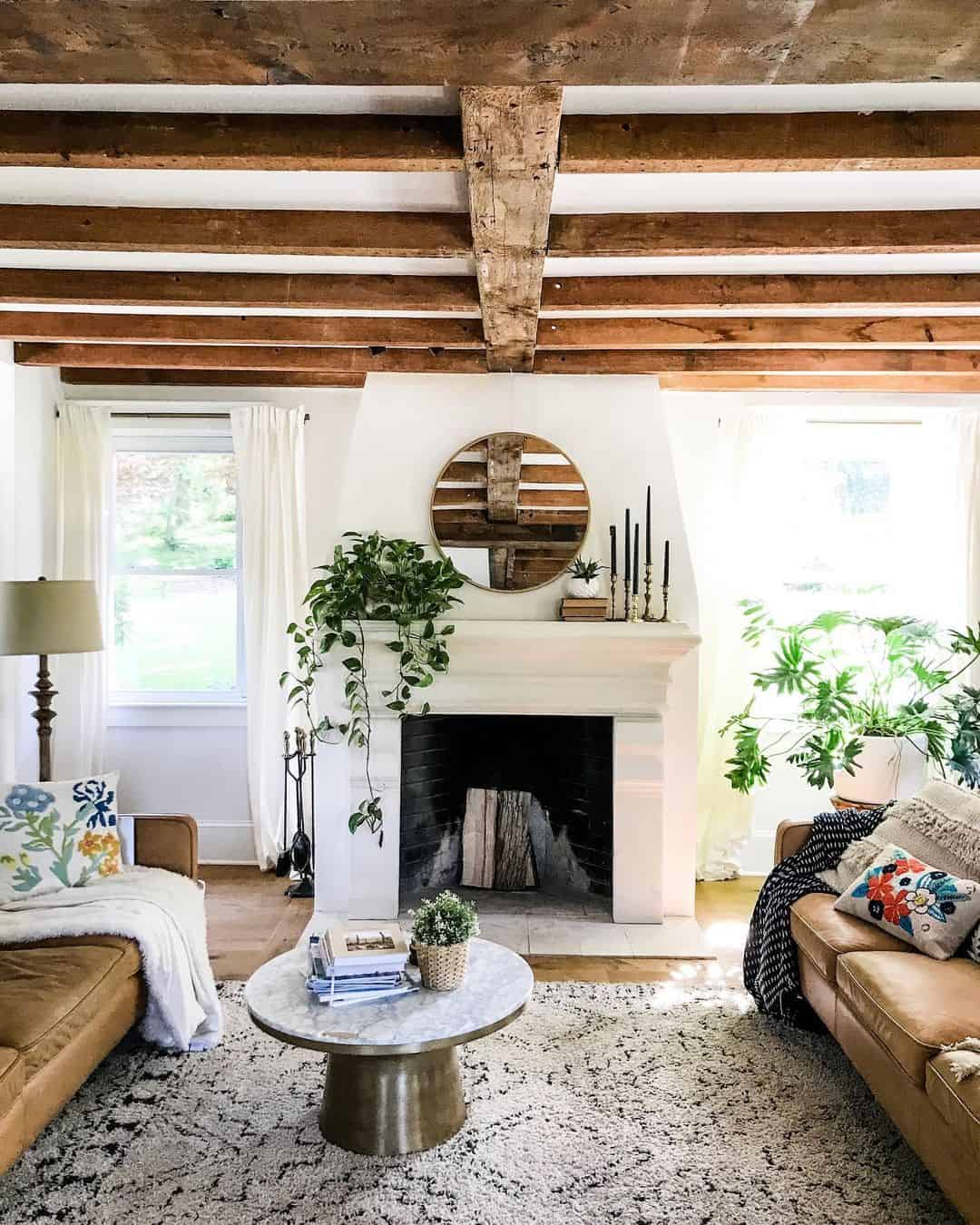 Embracing Cozy Lodge Style with Exposed Ceiling Beams