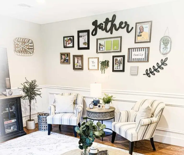 7+ Artful Wall Collage Layouts to Personalize Your Farmhouse Living Room