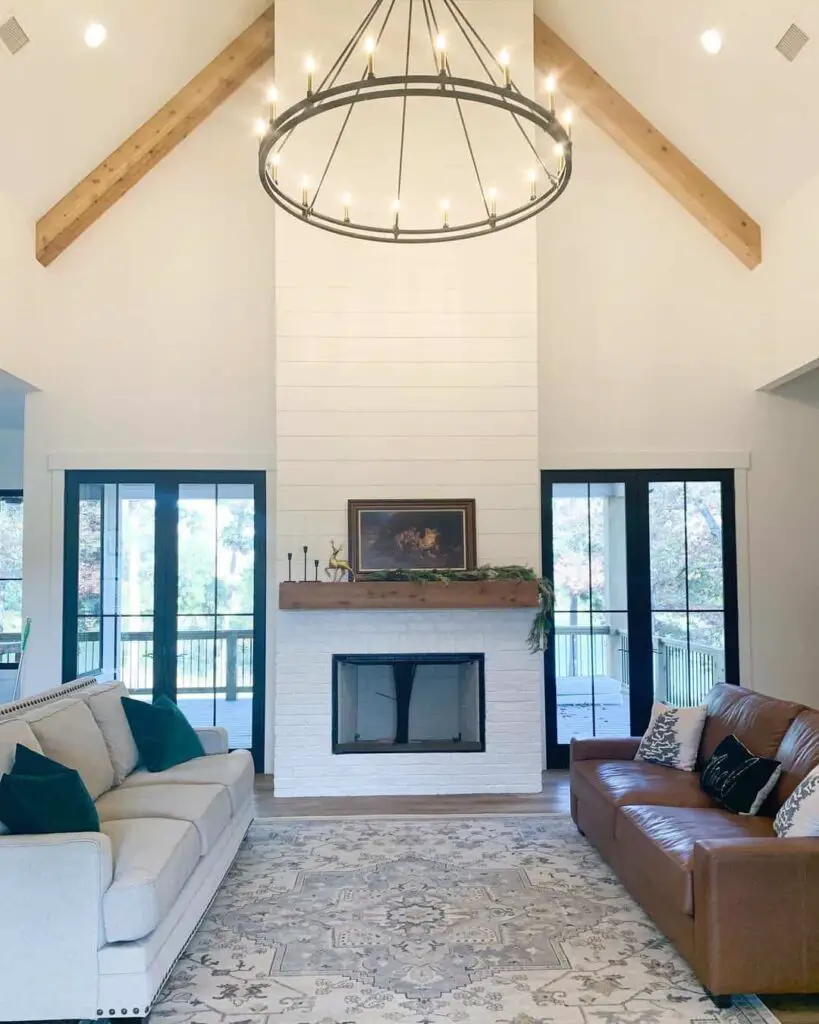 7+ Jaw-Dropping Ceiling Lighting Ideas for Your Farmhouse Living Room
