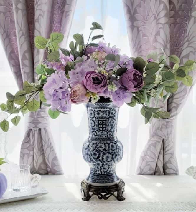 Radiant Faux Floral Beauty in Shades of Purple