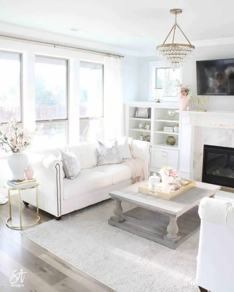 Refining Your Farmhouse Living Room