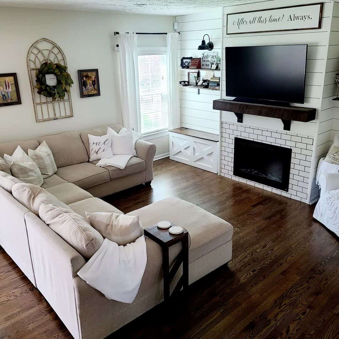 A Beige Chaise Lounge Sofa in the Living Room