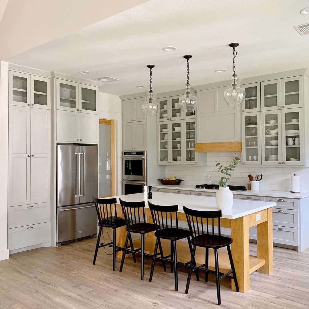 Aesthetically Pleasing Tall White Shaker Cabinets