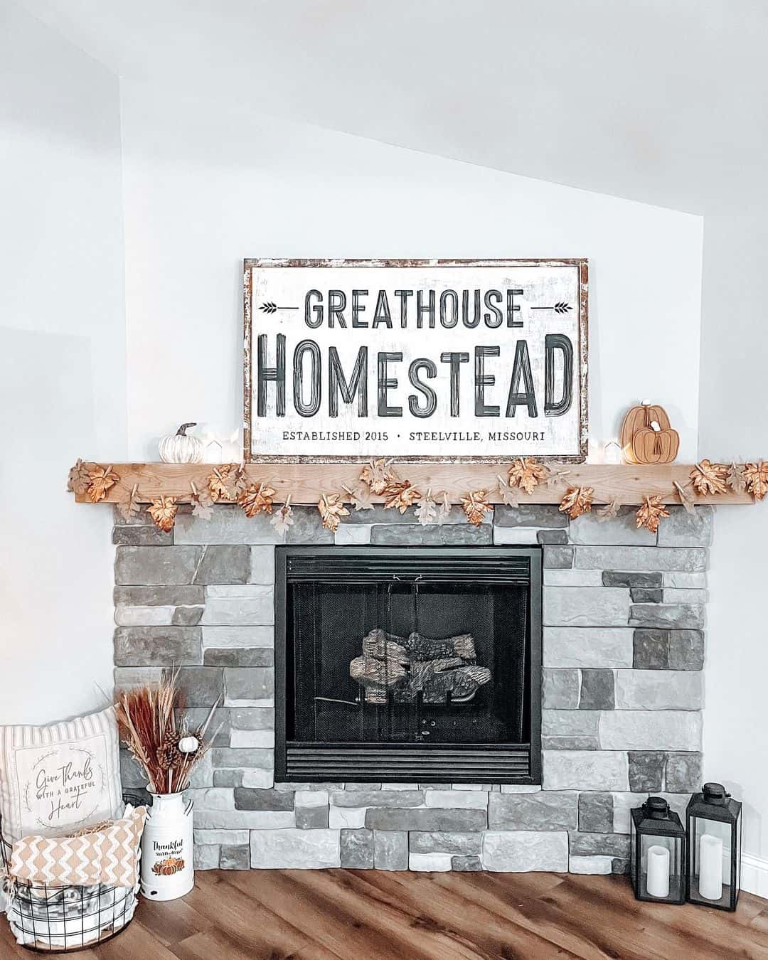 Inspiring Farmhouse Fireplace Ideas