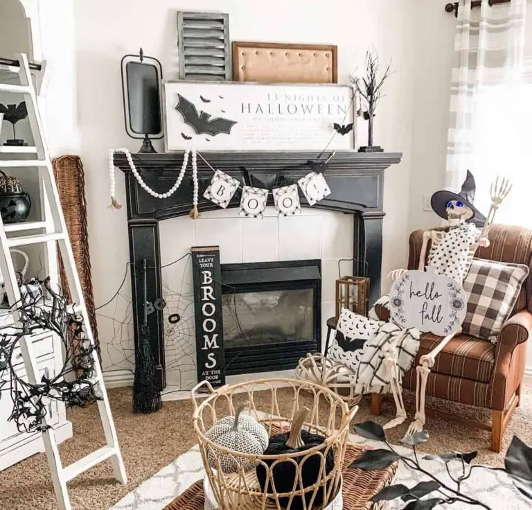 7+ Terrifying Skull Halloween Decor Ideas to Spook Your Farmhouse Living Room Guests