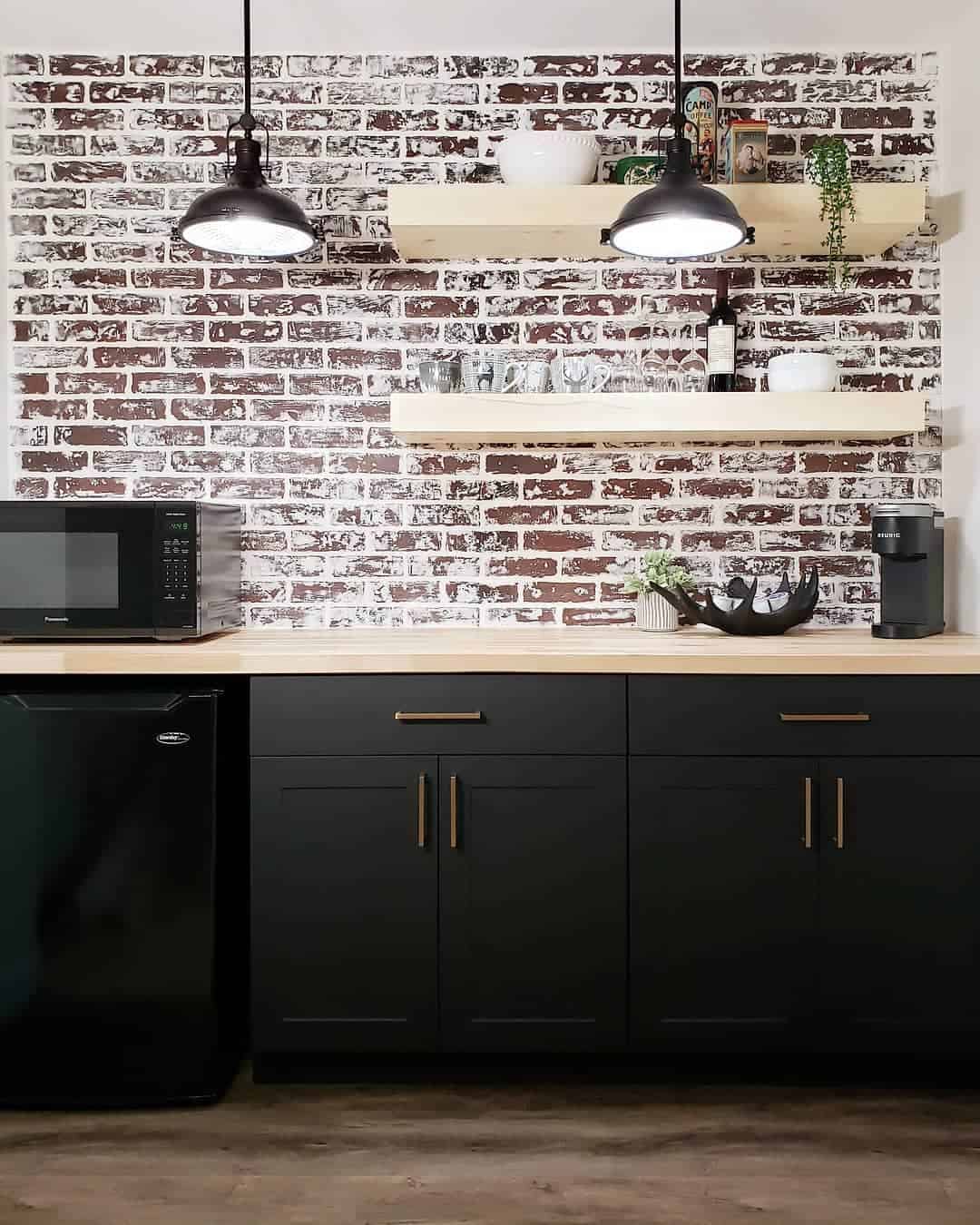 Black Lower Cabinets in a Cozy Kitchen Setting