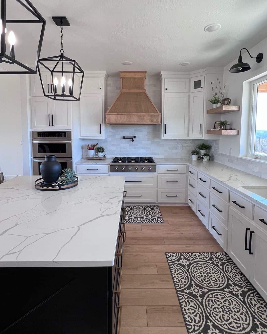 Elegance with White Quartz Counters