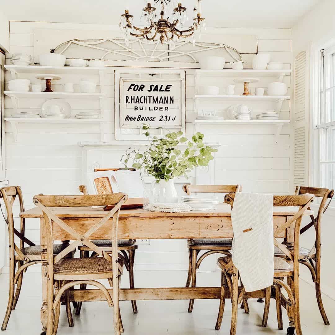 Elegant White Radiance in Kitchen Decoration