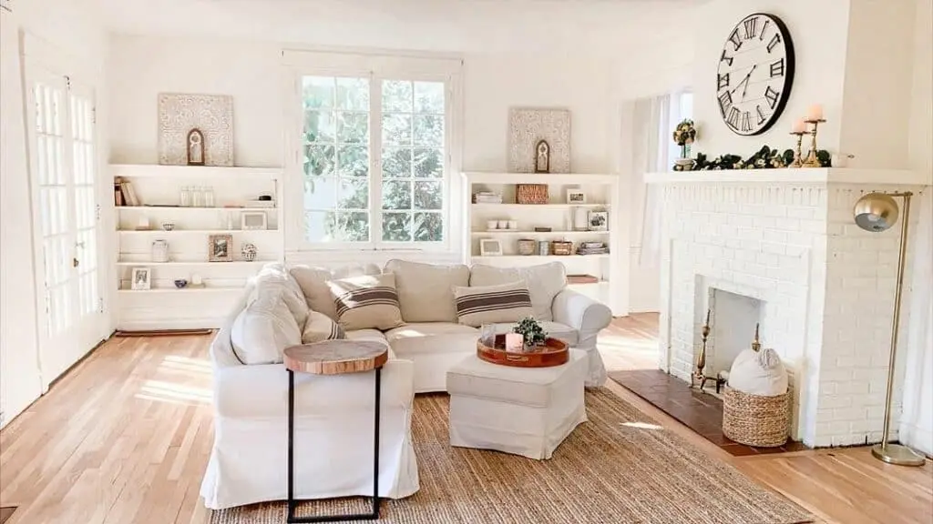 Modern White Fireplace in Tranquil Living Room Setting