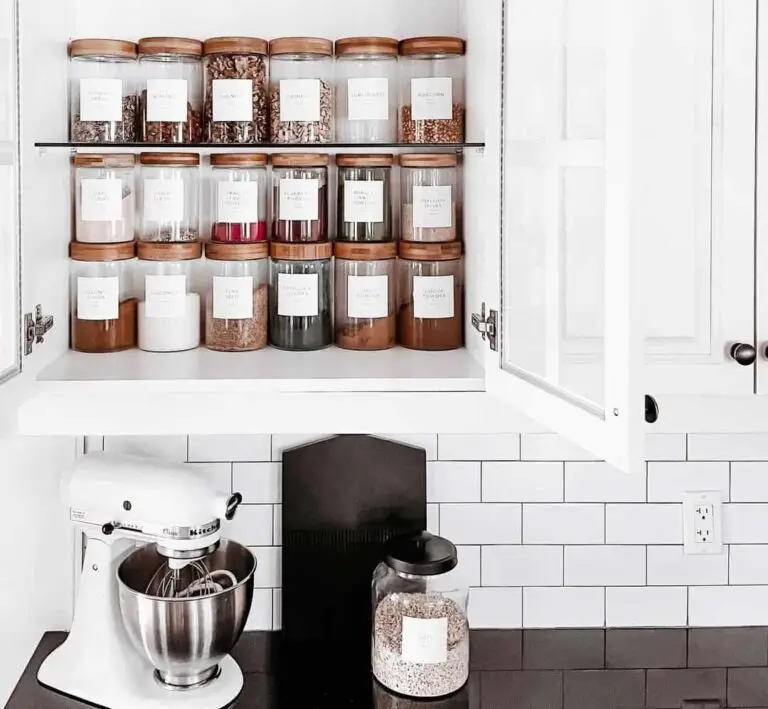 7+ Ingenious Spice Storage Ideas for Your Farmhouse Kitchen