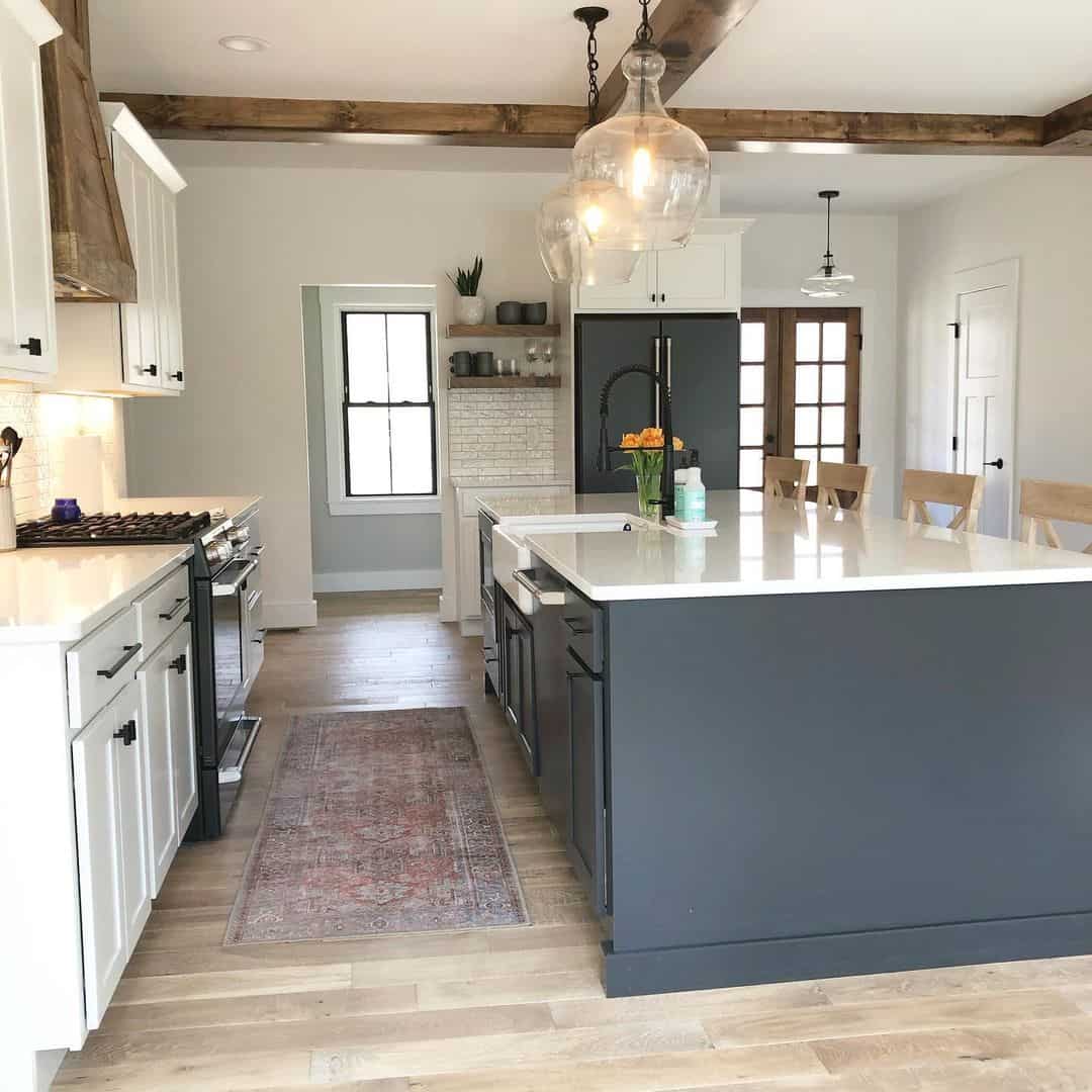 Exposed Beams in the Farmhouse Kitchen