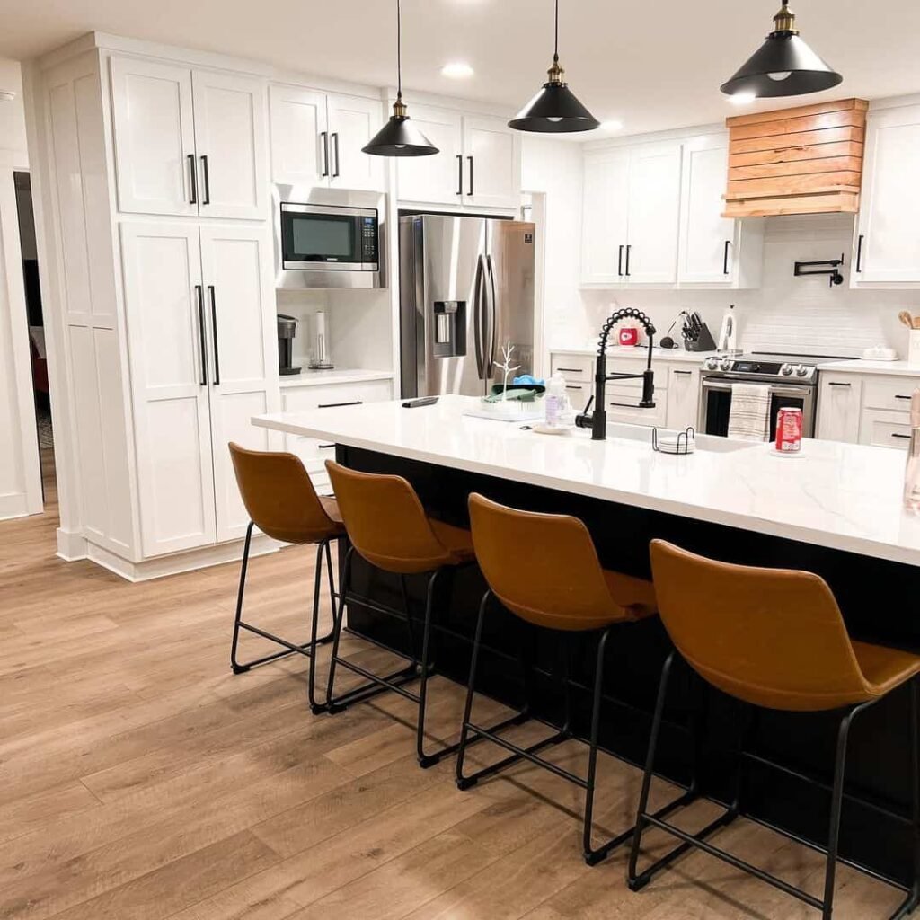 7+ Unique Flooring Ideas for a Rustic Farmhouse Kitchen Makeover – My Modern Cave
