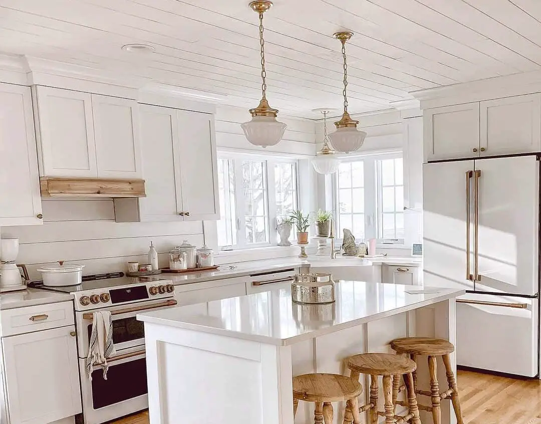 Gilded Accents on a Kitchen Island