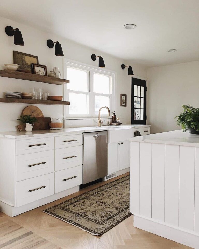 7+ Recessed Lighting Ideas to Brighten Your Farmhouse Kitchen