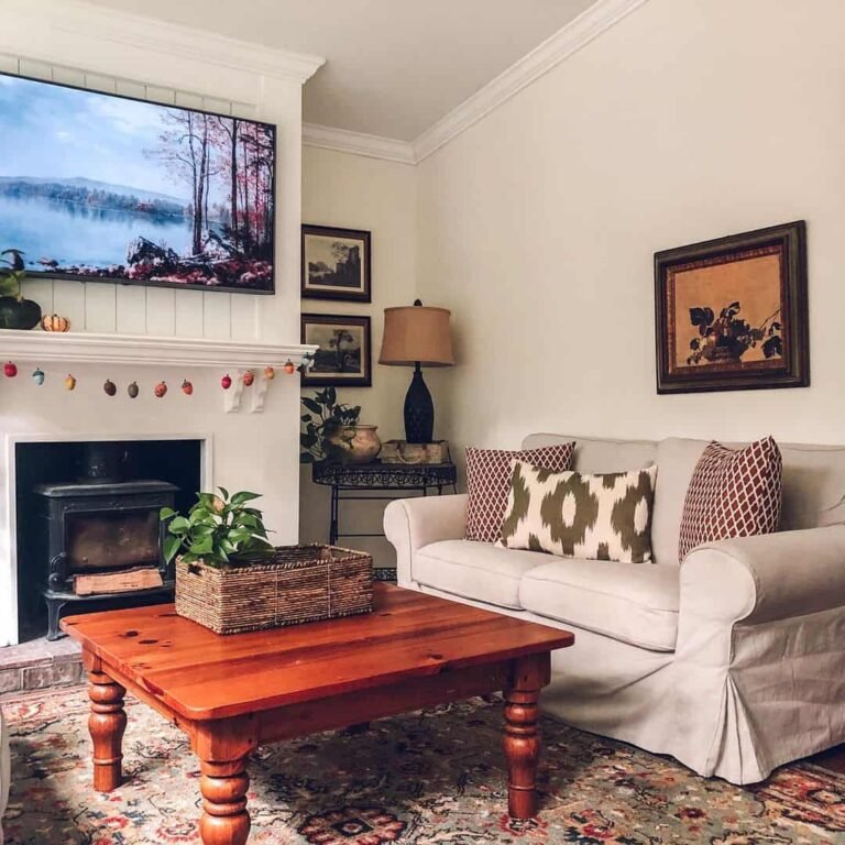 18+ Eclectic Home Decor Display Ideas to Mix, Match and Marvel