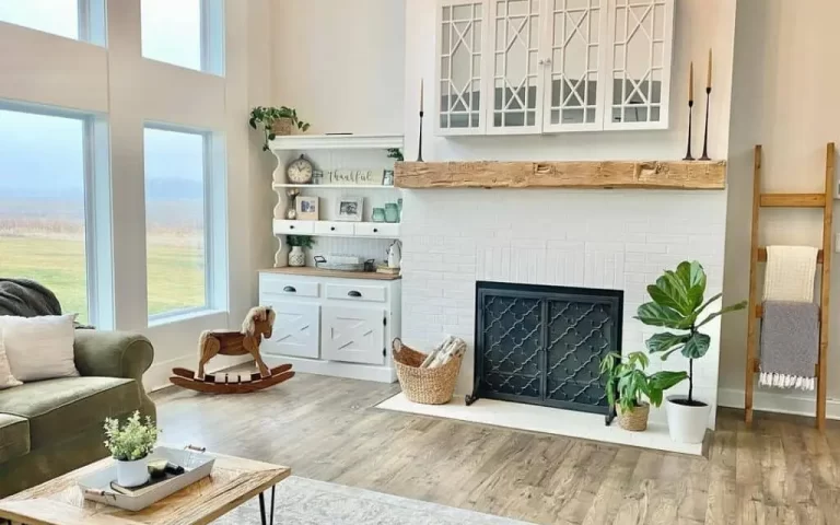7+ Warm and Inviting Coastal Fireplace Design Ideas for Farmhouse Living Rooms