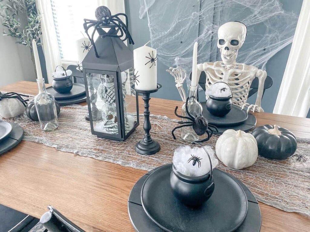 7+ Halloween Spider Decor Ideas with a Rustic Farmhouse Twist