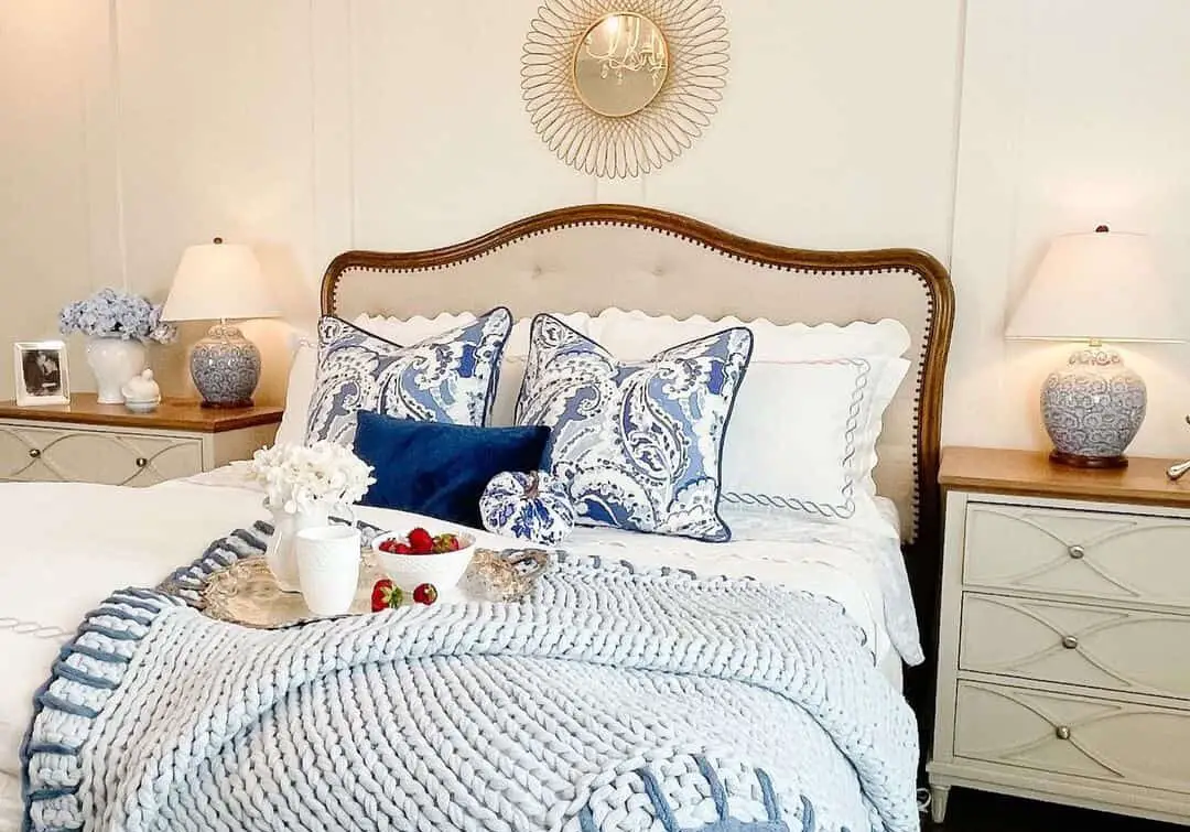 Chic Blue and White Bedroom Decor Enhanced by Matching Lamps