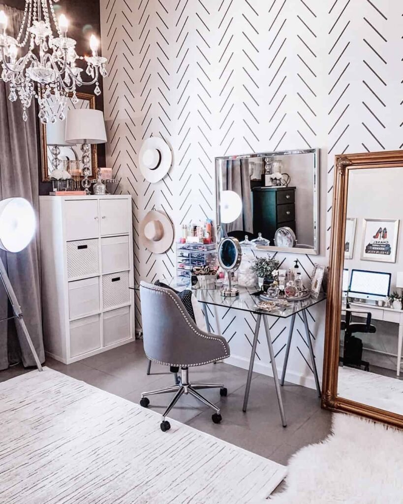 7+ Herringbone Wallpaper Ideas for a Modern Twist in Your Farmhouse ... - Herringbone Textile Apartment Decor Ideas