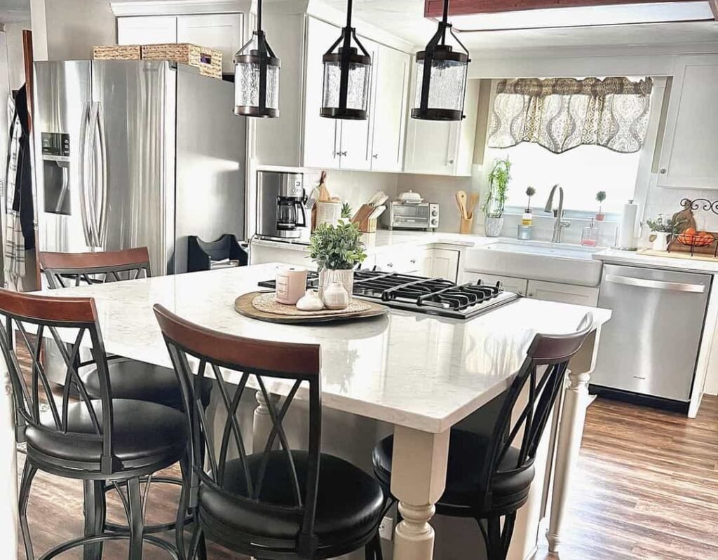 7+ Inviting Farmhouse Kitchen Island Ideas With Four Seats for Homely ...