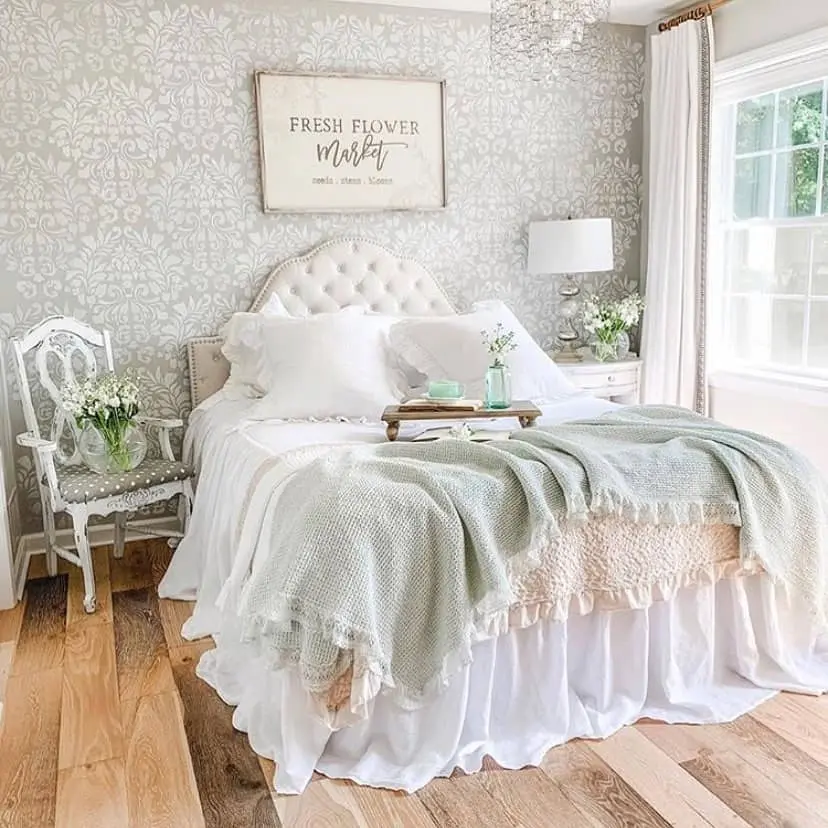 Vintage Elegance in Gray and White Bedroom Decor