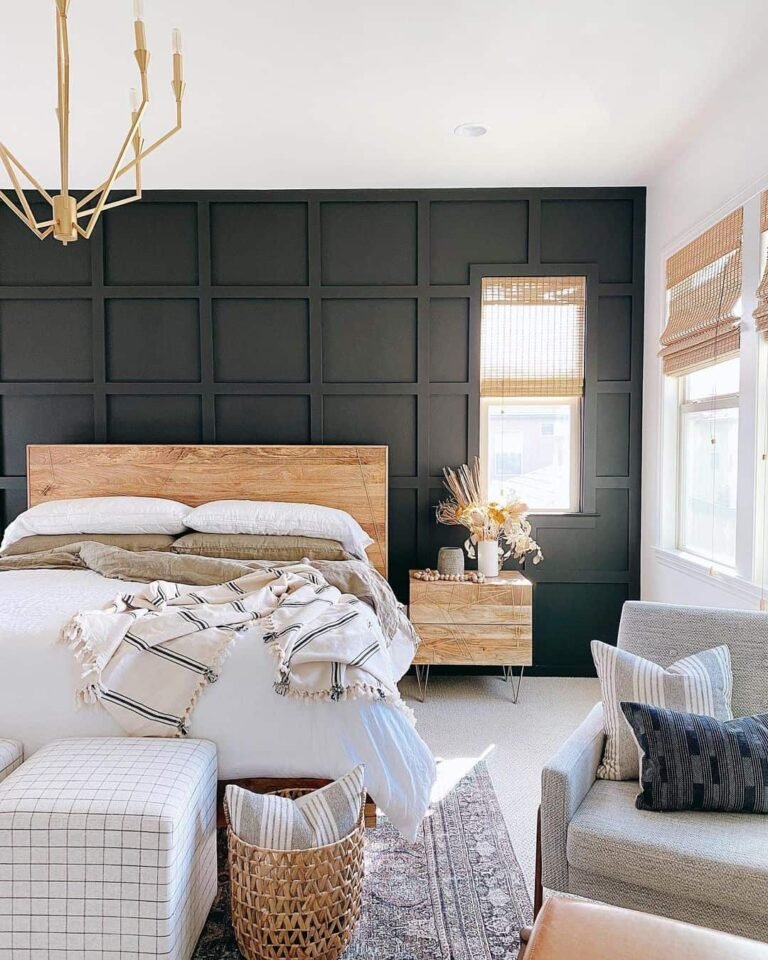 View of 7+ Timeless Feminine Farmhouse Bedrooms in Black and White – My Modern Cave