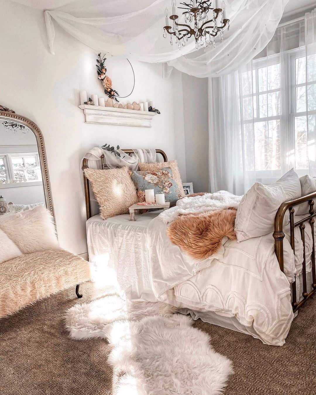 Rustic Charm: Cozy Country Bedroom Delight
