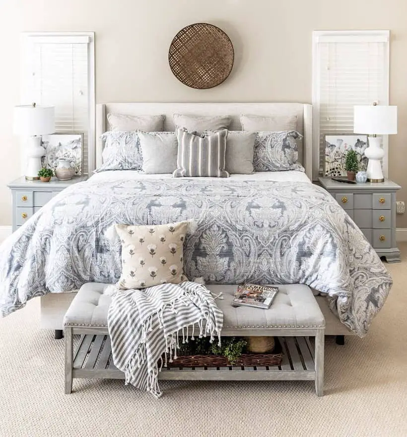 Serene Elegance: White Farmhouse Bedrooms with Paisley Accents