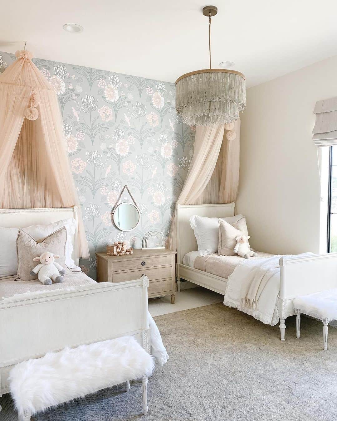 Soft Pink and Blue Accents in Kids' Room Design