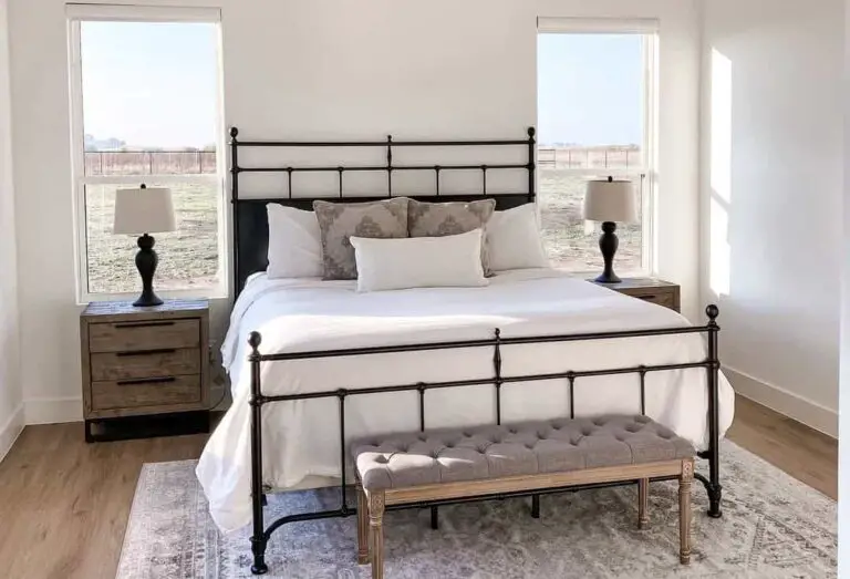 7+ Bright and Airy White Farmhouse Bedroom Ideas to Refresh Your Space