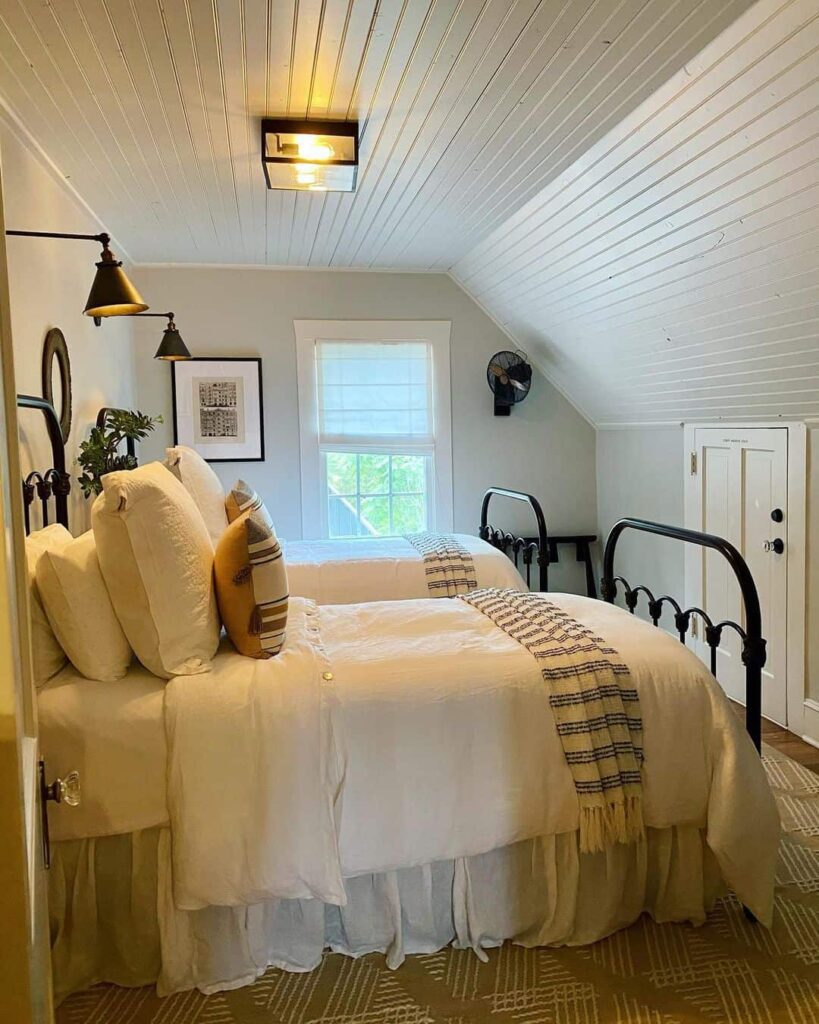 7+ Innovative Farmhouse Bedroom Lighting Ideas to Brighten Your Space