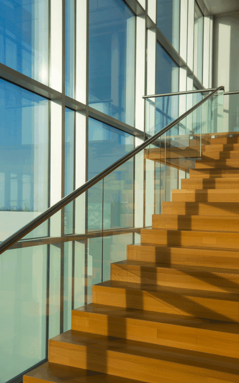 22 Glass Staircase Ideas That Instantly Elevate Your Home – My Modern Cave