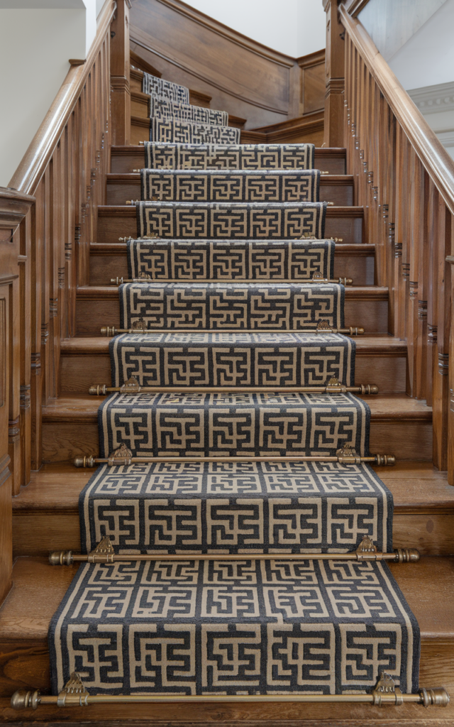 Lay a patterned stair runner